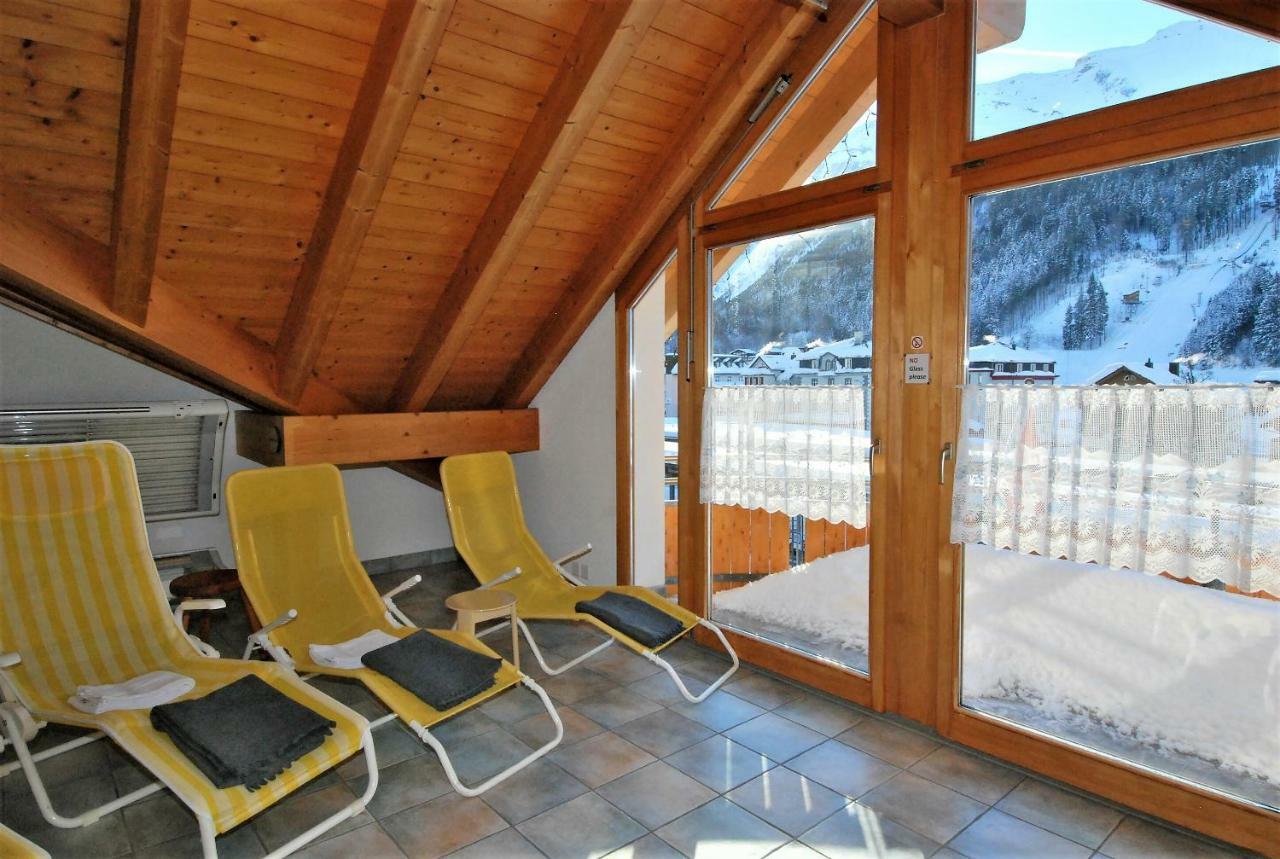 Hotel Crystal 3*